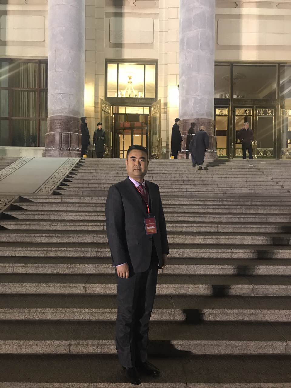 恭喜百年董氏公司董事長董增軍先生受邀參加在北京隆重召開的”領航時代-紀念改革開放40周年行業領軍人物盛典暨信用與品牌建設成就巡禮” 