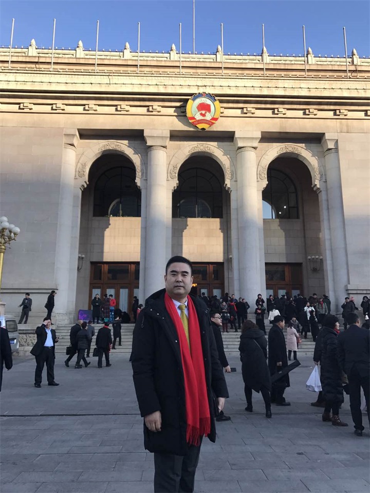 百年董氏公司做為唯一微商企業(yè)受邀參加全球華人春節(jié)晚會 